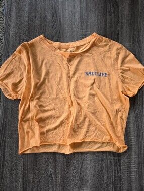 Salt Life "Salty Soul" Cropped Tee